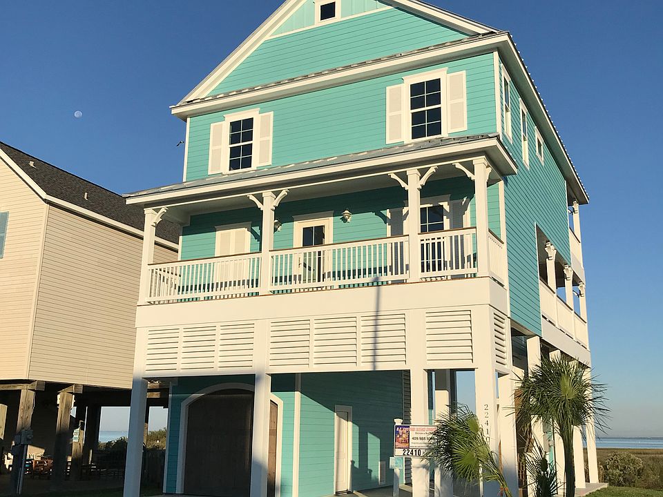 1st image of 22410 Bay Vista Dr
