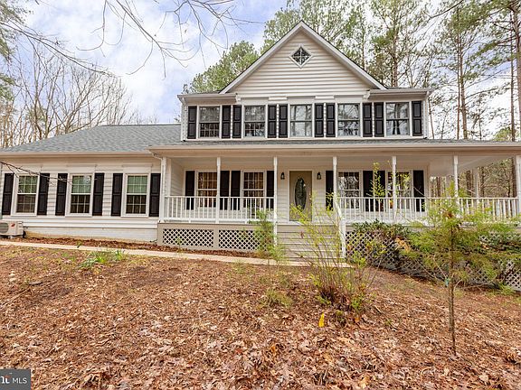 2nd image of 6406 Medallion Dr