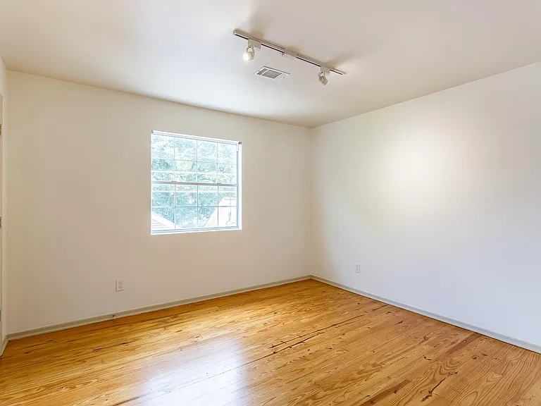 1420 W Alabama St #A — Photo 31