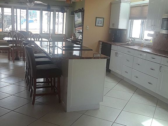 Large bright kitchen