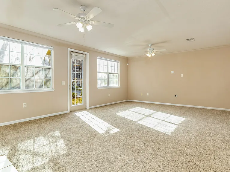 7095 N Blue Angel Pkwy — Photo 27