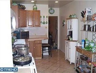5th image of 21 Winder Ave