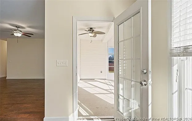1012 Ronald Reagan Dr — Photo 30
