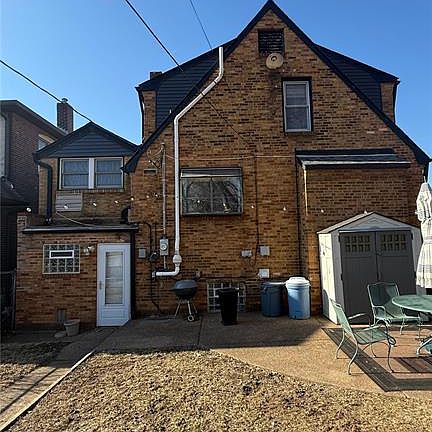 2nd image of 5989 N Cuba Ct