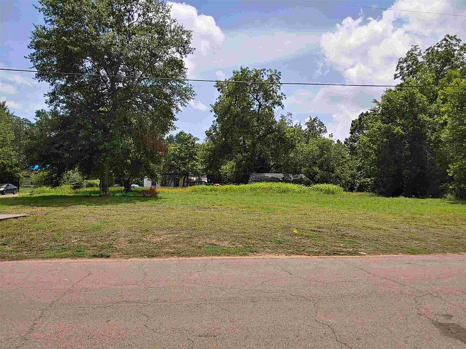 1st image of 247 & 255 NW 13th St NW
