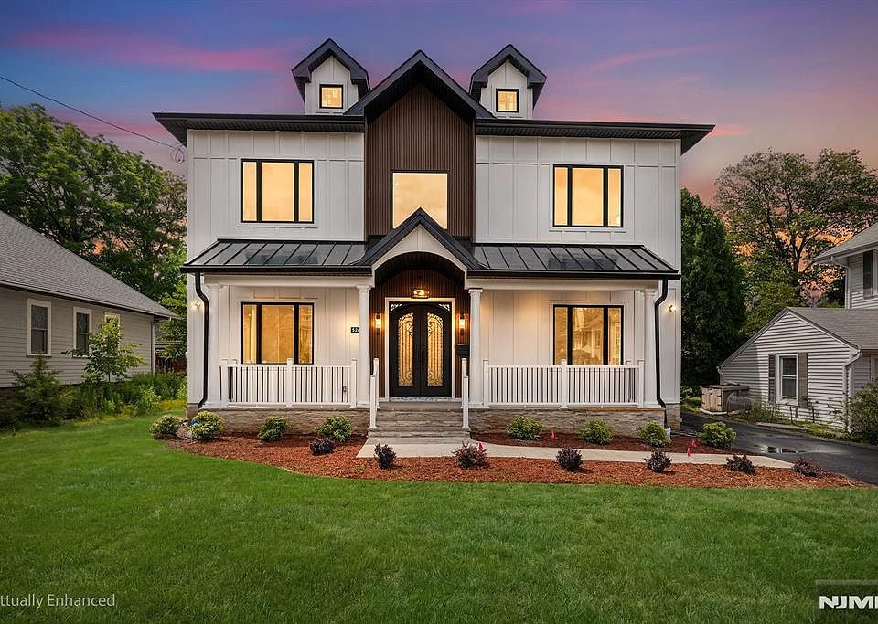 1st image of 526 Doremus Ave