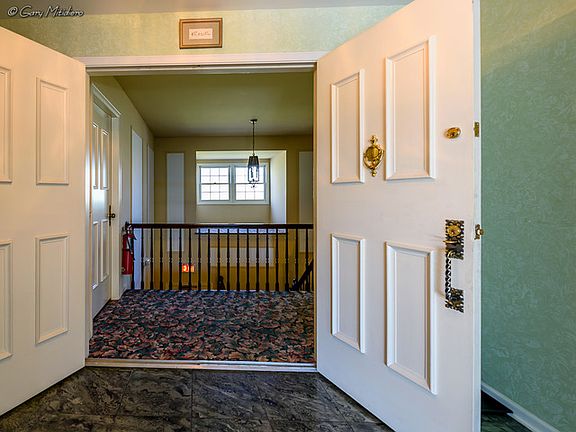 5th image of 12658 London Ln #3
