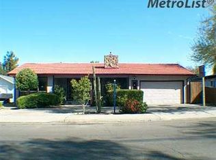 1535 Montclair Dr, Modesto, CA