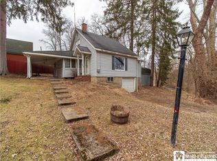 35 Louisa Ave, Jamestown, NY 14701