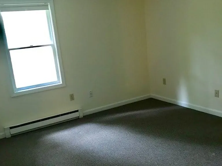 2G Salmon St — Photo 5
