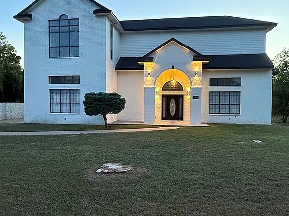 3272 Horseshoe Bend Est, Iowa Park, TX 76367
