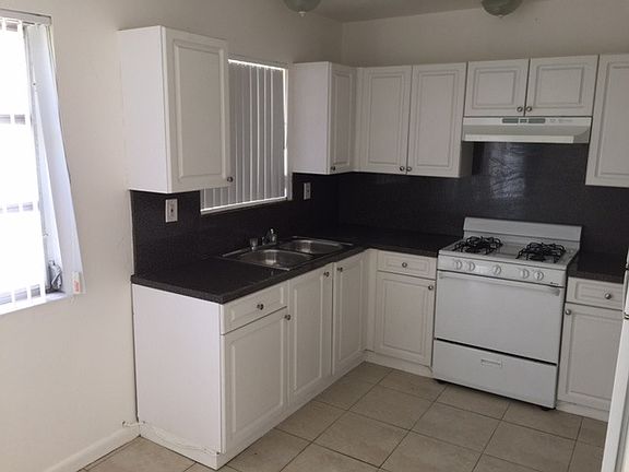 NEW KITCHEN