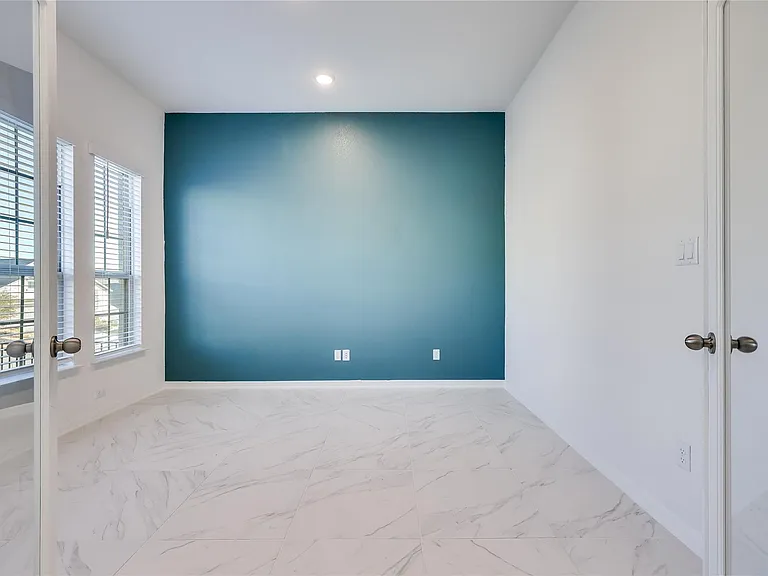 4621 Modena Bay Bnd — Photo 12