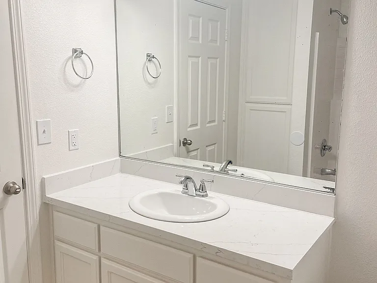 490 Posada Way — Photo 16