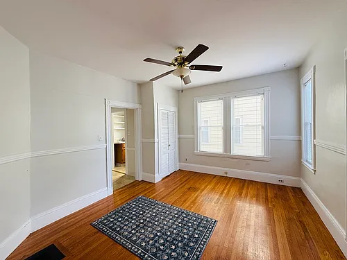 35 Kingston St #1 Photo 1