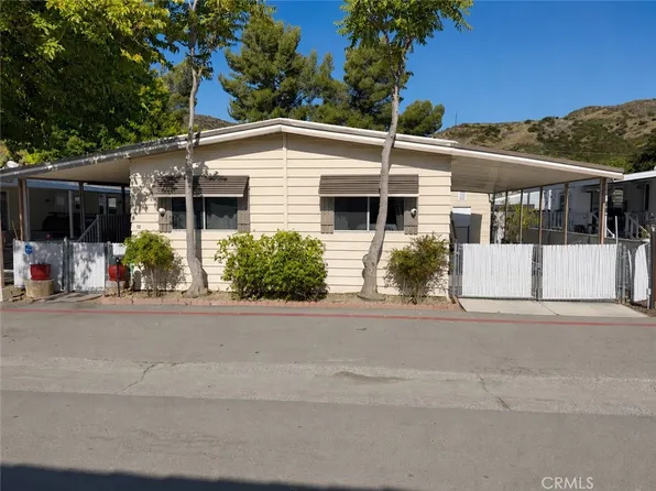 36200 Paradise Ranch Rd Space 12, Castaic, CA 91384