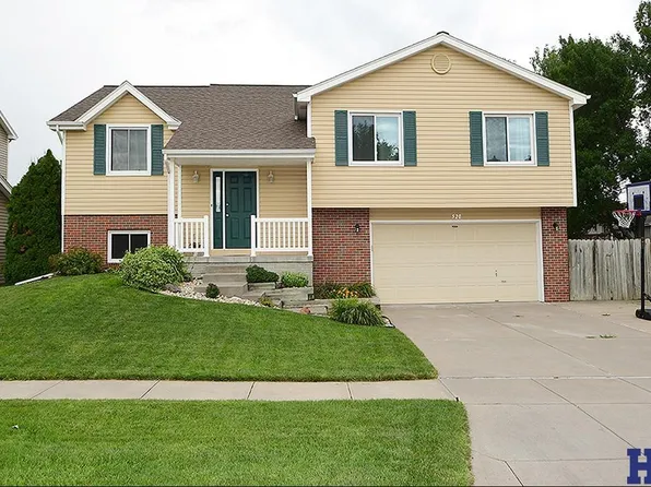 520 W Sally St, Lincoln, NE 68521