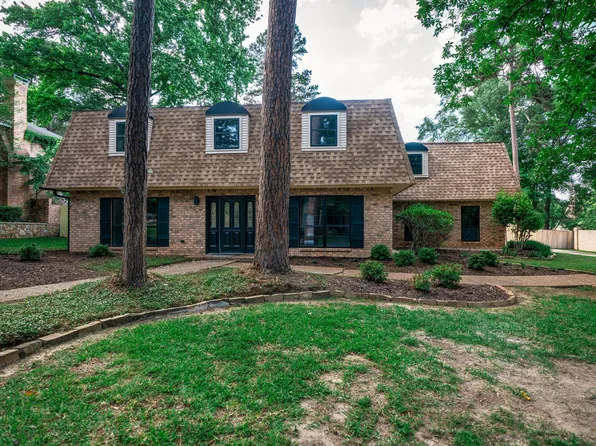 1503 Waterlily Ln, Longview, TX 75604