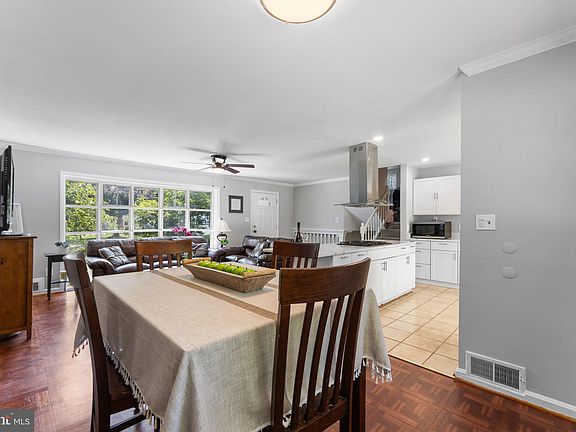 5th image of 4502 Medford Dr