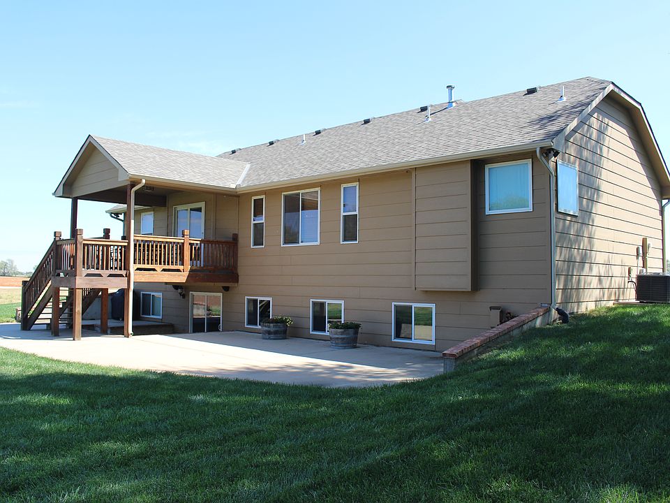 701 N High St, Argonia, KS 67004 Zillow