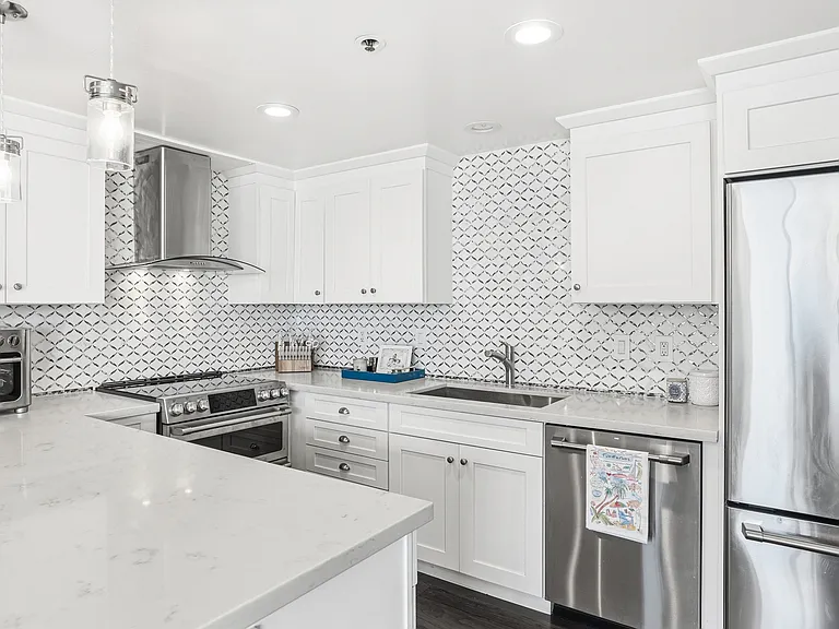 1335 La Palma St #H3 — Photo 13