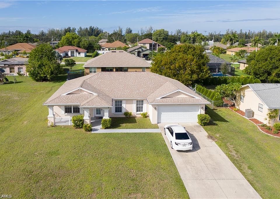 1st image of 2700 SW 15th Ave