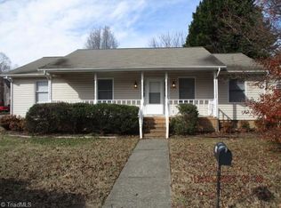 4215 Chilton Way, High Point, NC 27265