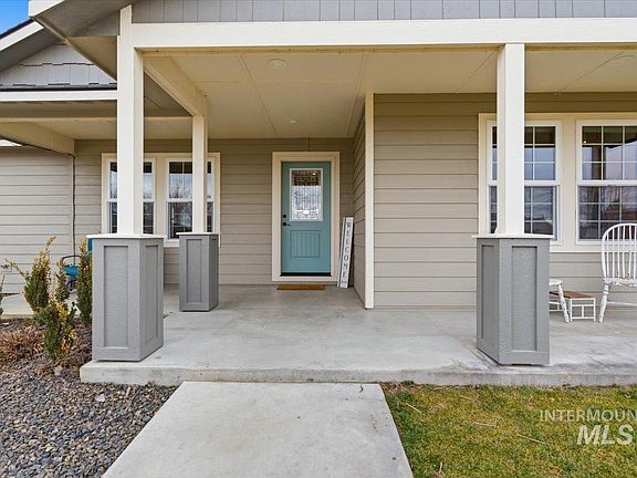 5th image of 26453 Ustick Rd