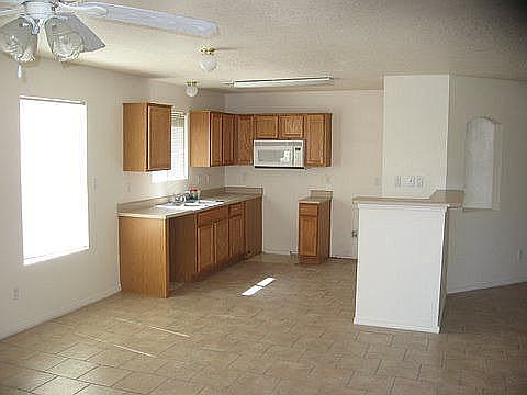 5th image of 6905 Zarzamora Ave NW