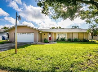 10639 Yunker Dr, Largo, FL 33774