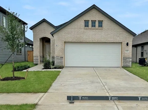1250 Minorca St, Huffman, TX 77336