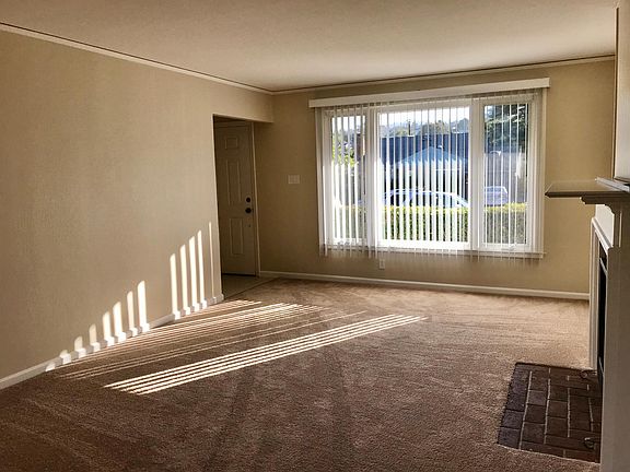 5th image of 720 Sycamore Ave