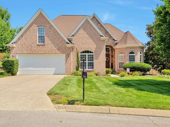3045 Sakari Cir, Spring Hill, TN 37174