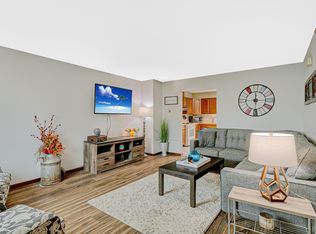 7546 Borman Ct, Inver Grove Heights, MN 55076