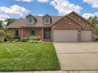 8553 Treybrooke Pl, O Fallon, IL 62269