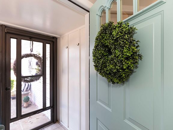 5th image of 3922 Fleetwood Dr