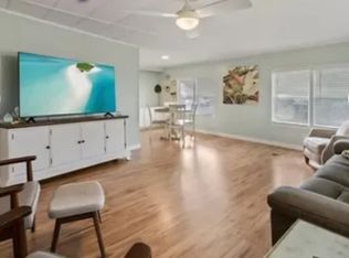 407 Cape Florida Way, Naples, FL 34104