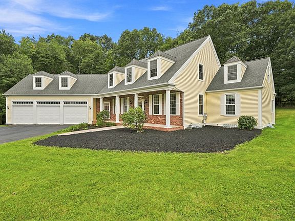 3rd image of 70 Appaloosa Ln
