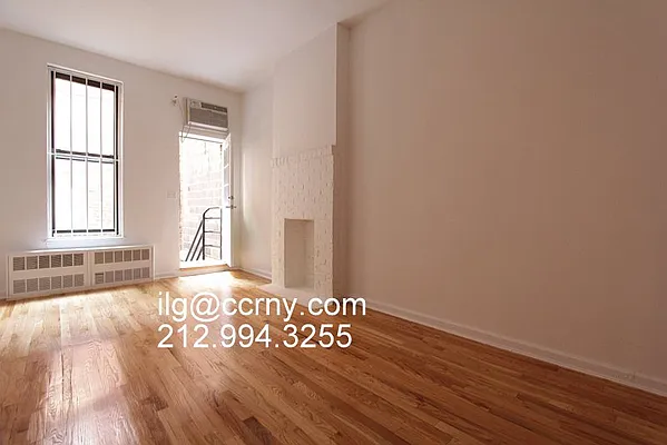 Rented by City Connections Realty | media 30