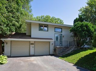 1321 Jurdy Rd, Eagan, MN 55121