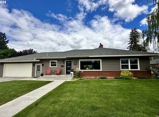 3060 Grandview Dr, Baker City, OR 97814