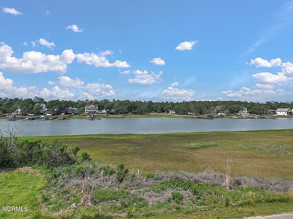 3rd image of 161 Scotch Bonnet Drive
