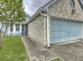 418 Fitch St, Kerrville, TX 78028
