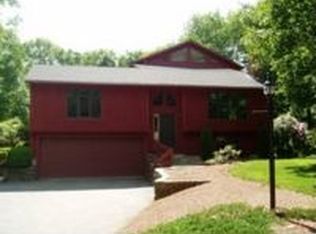 62 S Ashburnham Rd, Westminster, MA 01473