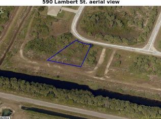 590 Lambert St SW, Palm Bay, FL 32908