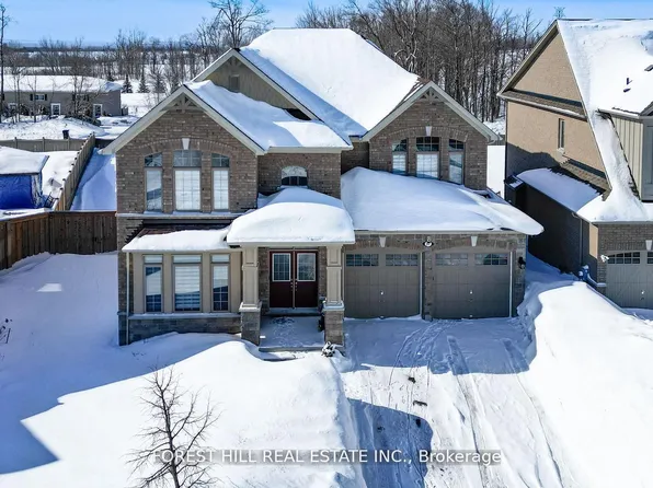 37 Rugman Cres, Springwater, ON L9X 2A2