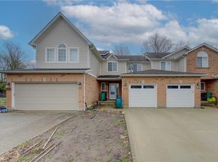 413 Laurel Gate Dr, Waterloo, ON N2T 2S6