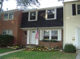 1674 Wilkshire Dr, Crofton, MD 21114