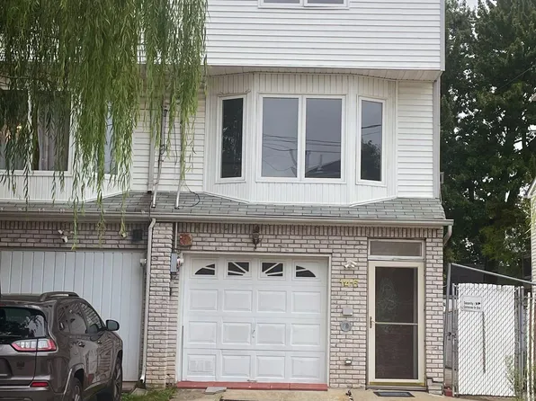 146 Grimsby St, Staten Island, NY 10306