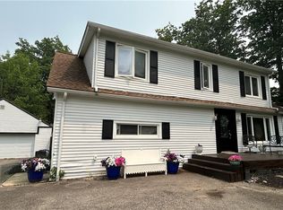 10187 Sperry Rd, Kirtland, OH 44094